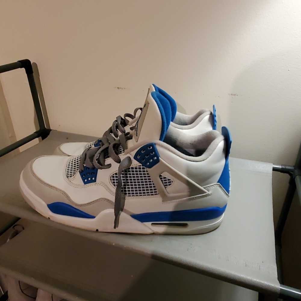 Military 4s